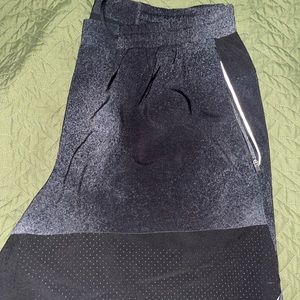 Lululemon black shorts